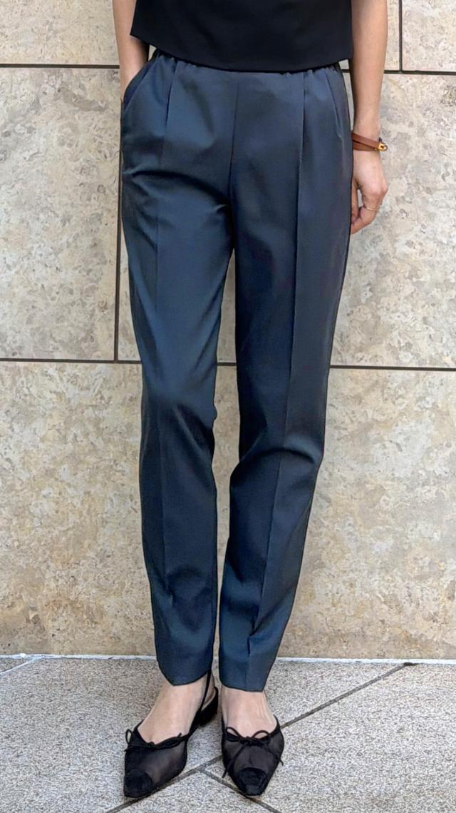 日本製エアリーライトスラックス（強力防撥水）