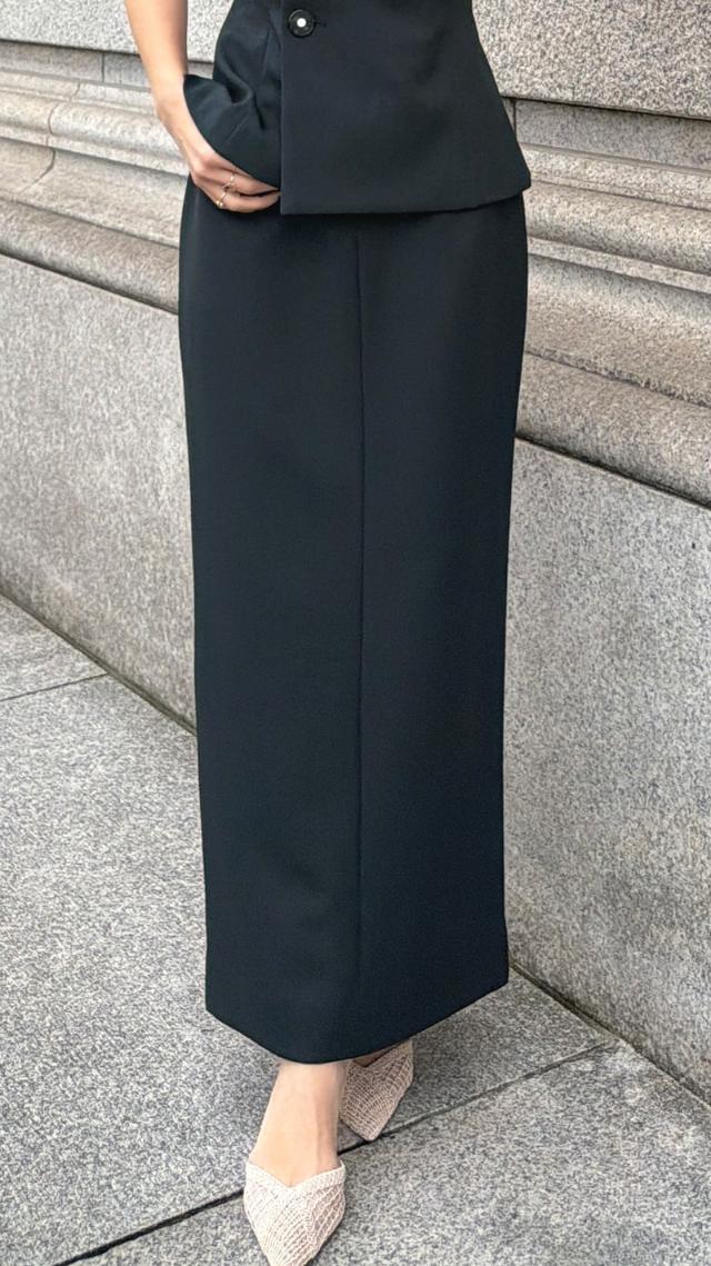 JENNEストレートスカート（防シワ・UVカット機能生地）