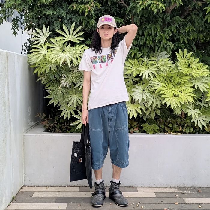 バンドTシャツコーデ