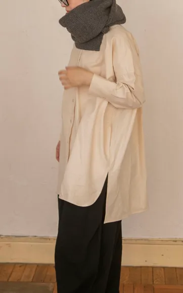 【aiさんmegさんコラボ】コットン起毛バンドカラーブラウス