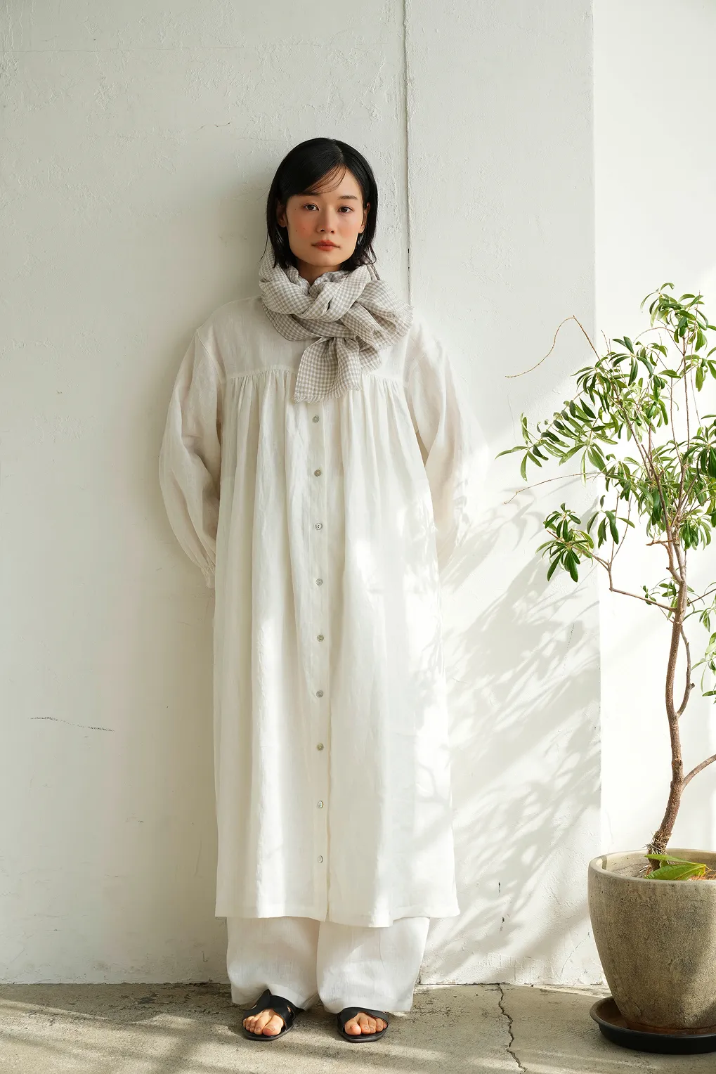 【megumi×TUTIE.】リネン丸襟ワンピース