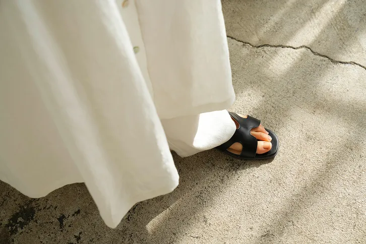 【megumi×TUTIE.】リネン丸襟ワンピース