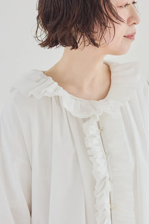コットンローンフリルブラウス