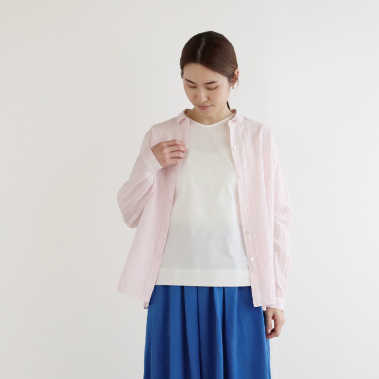 ピンク