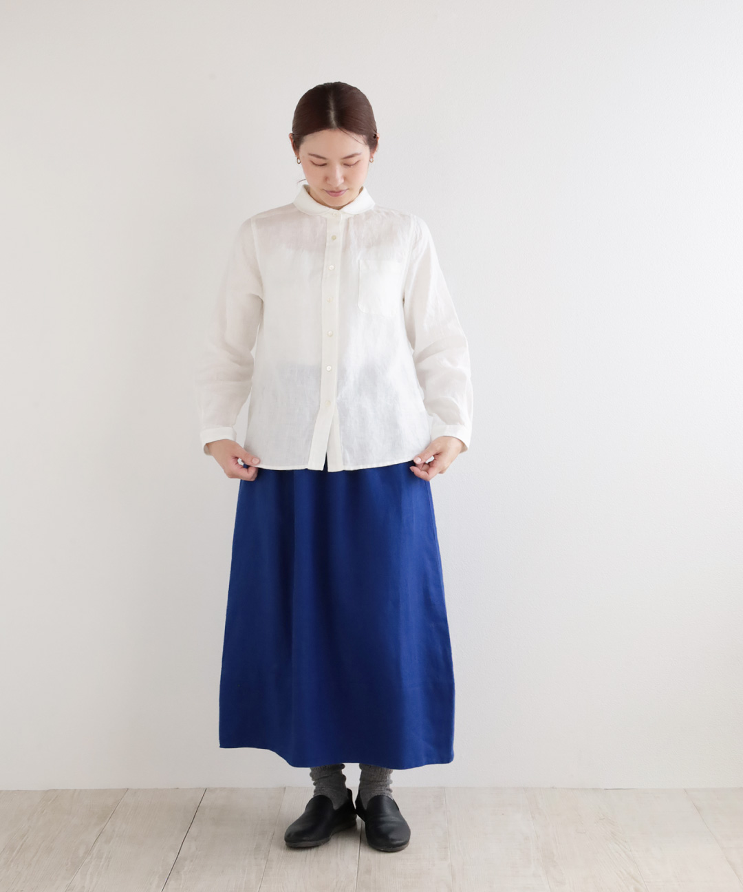 ブルー
