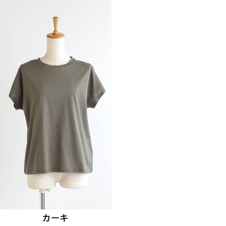 カーキ