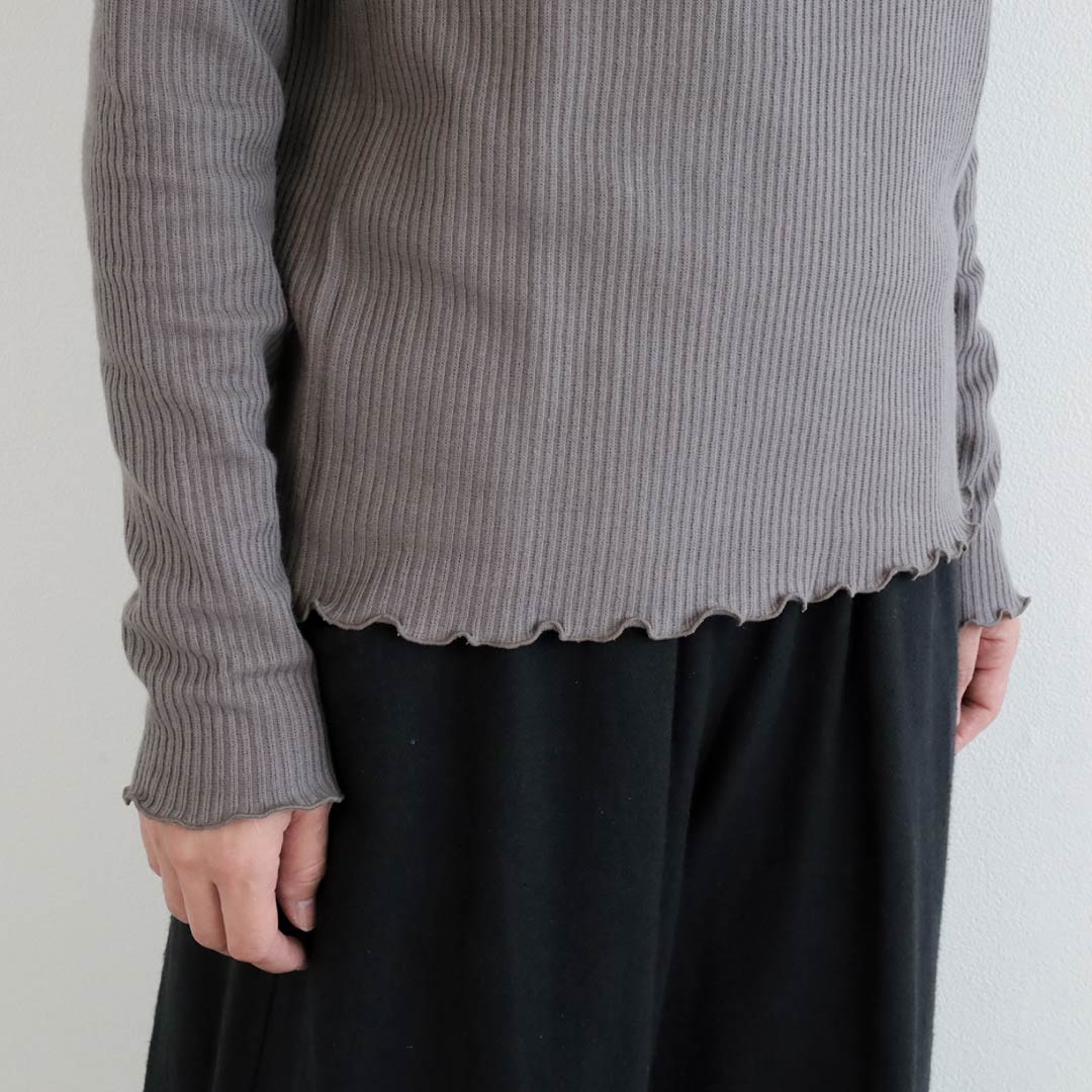 袖口 裾