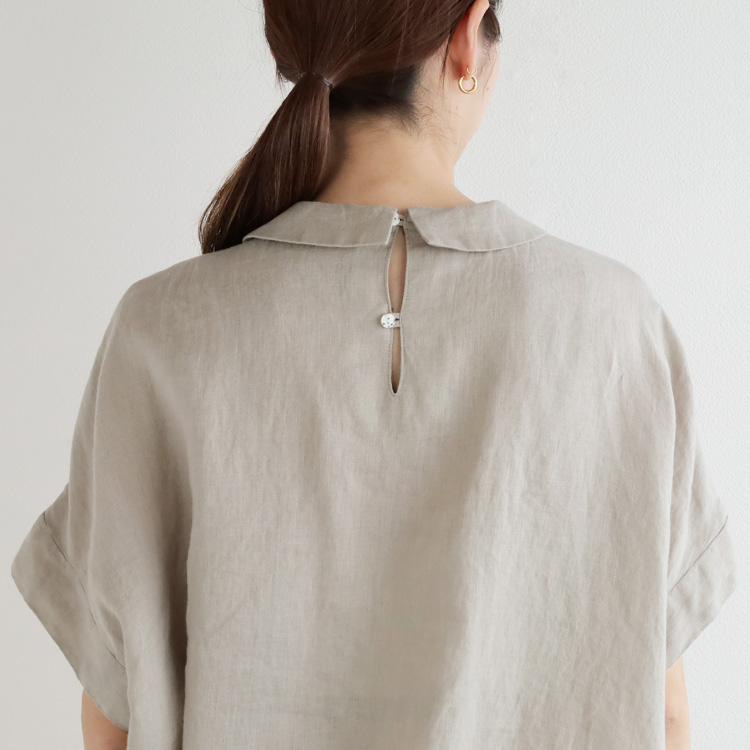 後ろ　波涙あき