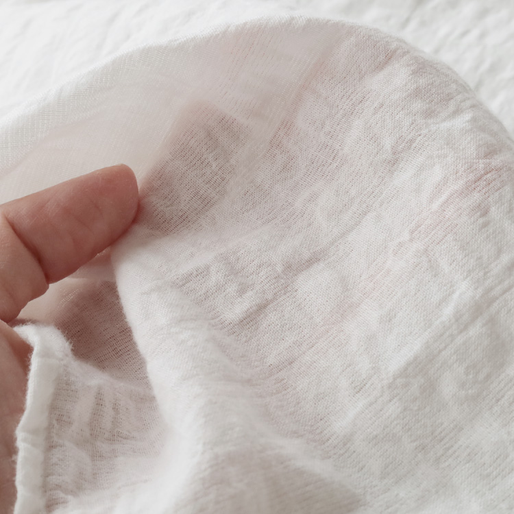 生地アップ 手に持ったところ