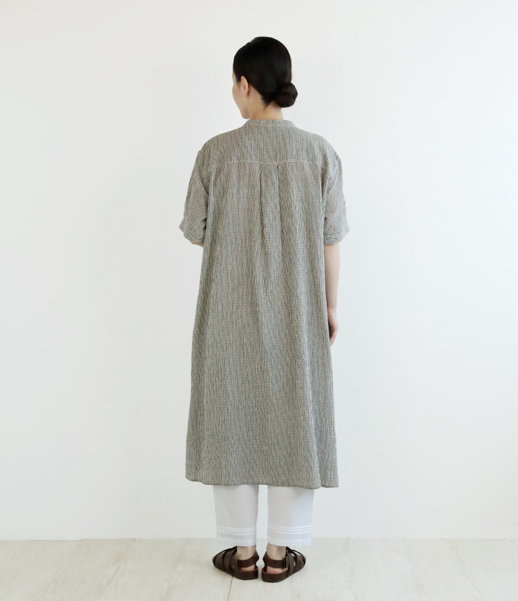 着用 後ろ