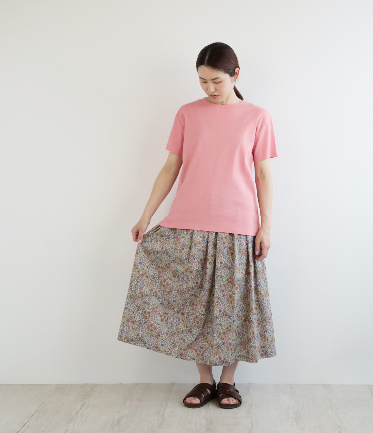 ブラウン