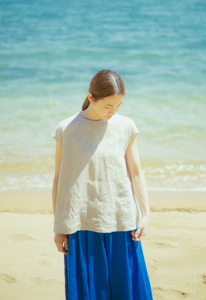 リトアニアリネンフレンチスリーブブラウス